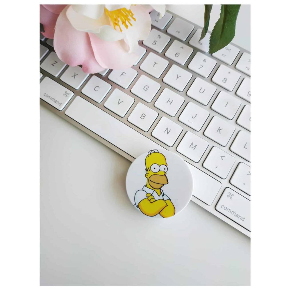 Попсокет Simpsons - модерен аксесоар за мобилни устройства